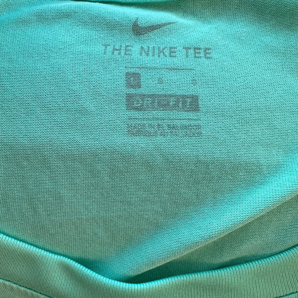 Nike Dri-Fit Bright Green T-Shirt, Large 💚 - Picture 4 of 6